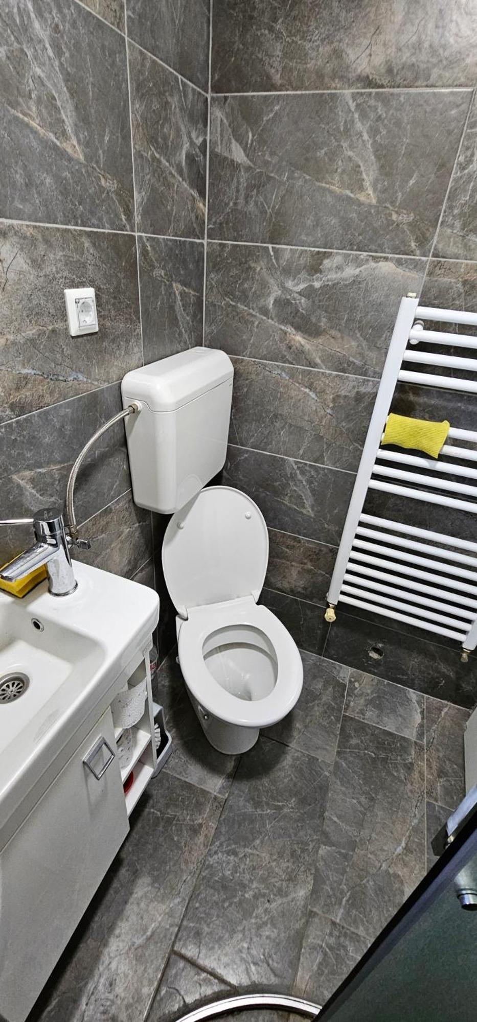 Apartmani Roki Tuzla Exteriör bild