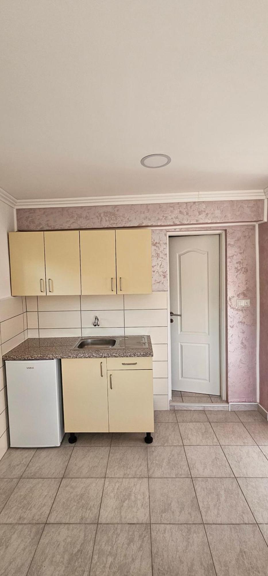 Apartmani Roki Tuzla Exteriör bild
