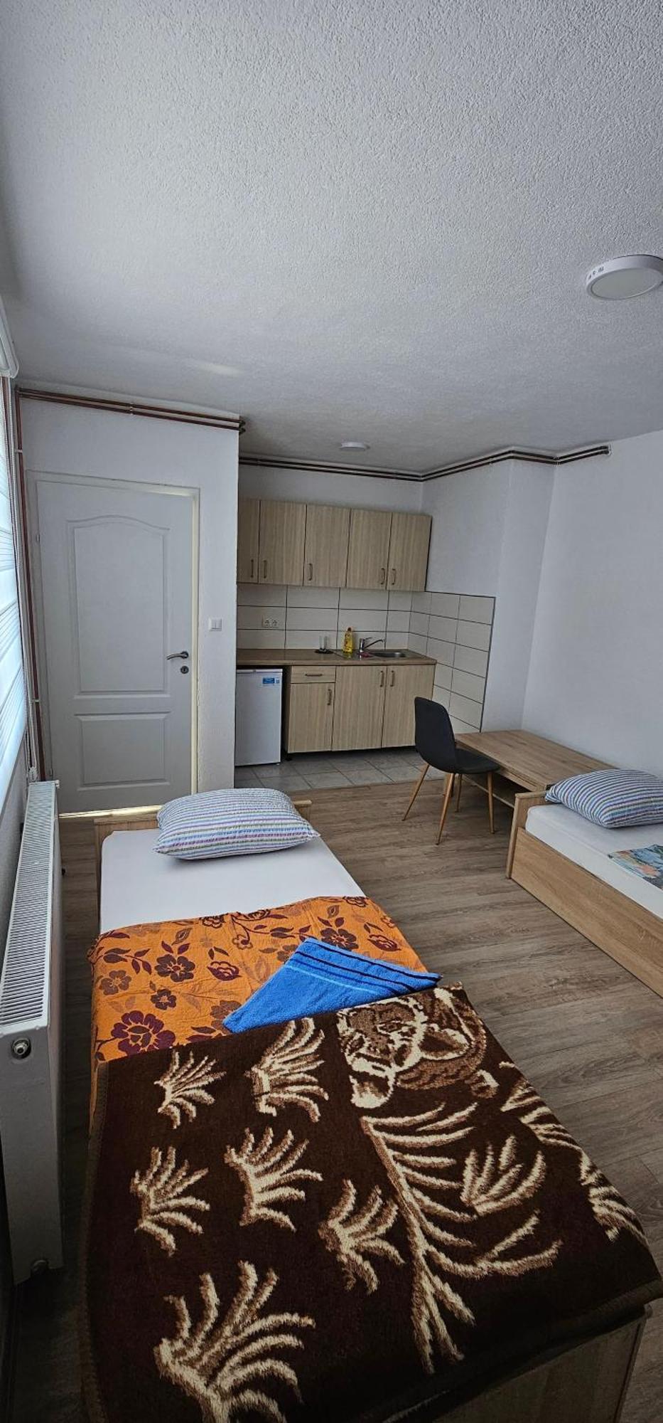 Apartmani Roki Tuzla Exteriör bild